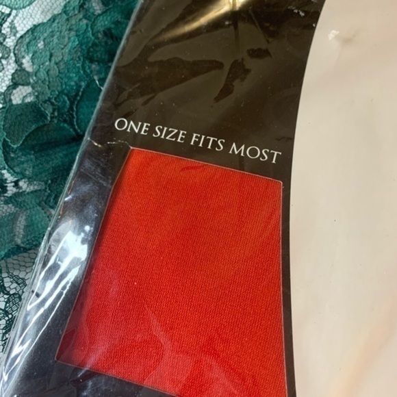 Old Navy Purse, Spirit Stockings, Make-Up Brush - Picture 5 of 14